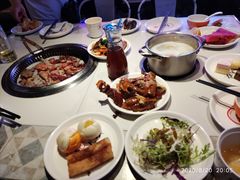 -锅儿欢海鲜火锅烤肉自助餐(东港凯虹店)