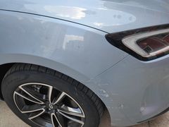 -鲨鱼皮汽车凹陷玻璃修复(静安店)