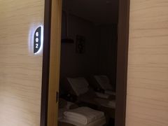 包房-上鸿汤泉•易营+