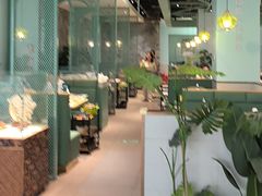 -春润大地海南椰子鸡(沙井京基百纳广场店)