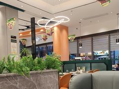 -西语·炭烧牛排(卓越中寰店)