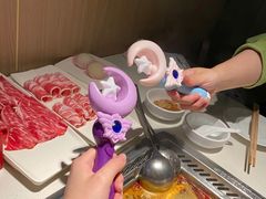 -海底捞火锅(威高广场店)