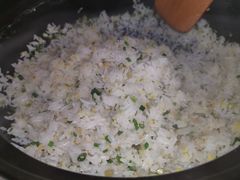 油盐五谷杂粮饭-百鸟归巢天麻鱼头(远洋城店)