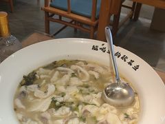 -严记小天府酸菜鱼(西四路店)