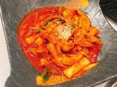 火辣无骨鸡爪-HONGA HONGA雄家(曹路店)