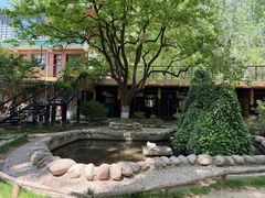 -林间山庄