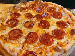 意大利香肠披萨-COMMUNE幻师(上邦百汇城店)