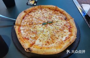 Cheese Pizza