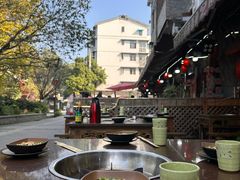-老船夫石锅苗苗鱼·老字号(三道堰总店)
