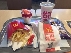 -麦当劳(军博店)