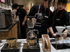 虹吸秘鲁咖啡-COSTA COFFEE(上海月星环球港店)