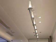 -海底捞火锅(杭州庆春路夜宵主题店)