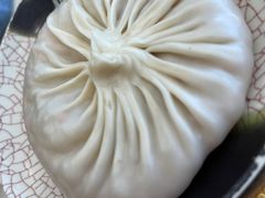 蟹黄汤包-泰康食品(南京东路店)