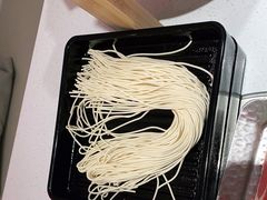 -呷哺呷哺