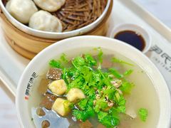 -百年尹氏汤包(湖南路狮子桥店)