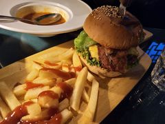 -BIGHOUSE·大房子电影主题融合餐厅(盐河巷店)