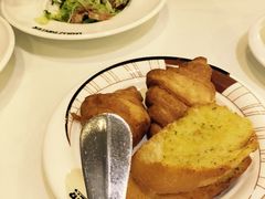 -斗牛士牛排餐厅(嘉里汇店)