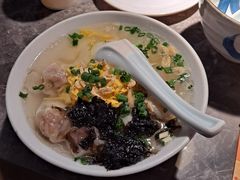 鸡汤馄饨-怪噜范·老贵阳街头名小吃(世纪金源旗舰店)