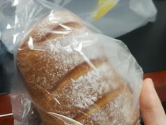 -沁屋面包店(人民东路店)