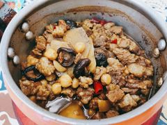 红罐鹰嘴豆焖牛肋肉-阿拉丁新疆风味餐厅·清真(罗廊巷店)