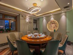 -小桃红·东北菜·春饼烤鸭(南阳湖街店)