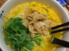 土鸡汤笋衣面-和府捞面(EAC店)