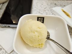 -满记甜品(南京虹悦城三店)