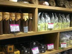 零售区-皇家美孚·蛋糕外送(东部佳世客店)