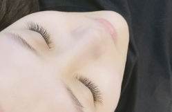 -七月美睫 美甲