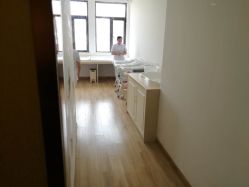 -海豚湾高端月子会所(黄浦店)