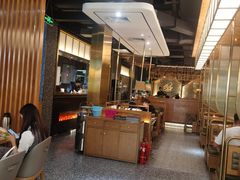 -黑牛の場烤肉(摩天活力城店)