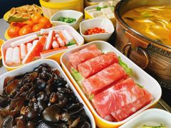 -鱼侦炭烤鱼烤鸭主题餐厅(南湖北路店)