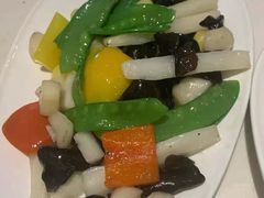 -银泰百货(舟山临城店)