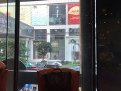 -星巴克臻选(广州高德置地秋广场店)