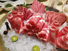 M11牛肉拼盘-余欢领鲜火锅(新街口店)