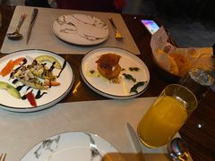 -YUE·6·西式融合餐厅(外滩六号店)