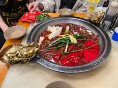 纯牛油锅底-黄潇洒老火锅(九眼桥宏济巷店)