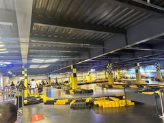 -极限PLAY运动娱乐新世界·团建派对潮玩休闲馆·室内蹦极高空游乐园