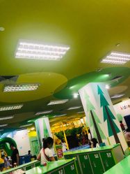 -莫莉幻想儿童乐园(武汉金银潭永旺店)