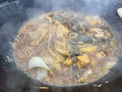 -屯老二农家铁锅炖·行业领军者(梅江店)
