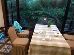 靠窗位-花麦地溪边小厨(天台国清寺入口店)