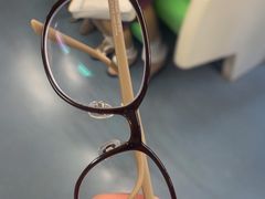 -上海网星眼镜批发·蔡司依视路官方授权(三叶眼镜城店)