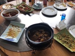 -北京龙庆四季香农家饭庄·灶台鱼·碳烤虹鳟鱼(龙庆峡店)