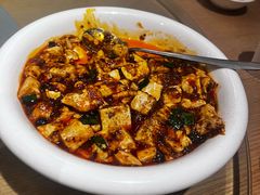 -渝信川菜 · 川味家常菜(财富购物中心店)