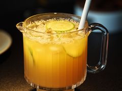 -蝴蝶里·粤菜·点心(滨江龙湖店)