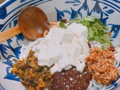 -蜗牛小馆醉乡民谣云南菜(惠新西里店)