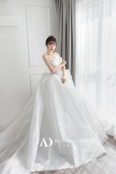 -艾朵婚纱