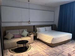 -大连星海皇冠假日酒店