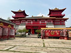 -茅山东方盐湖城景区