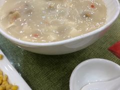 全贝蟹柳豆腐汤-桃子餐厅·天津菜(红星路直营店)